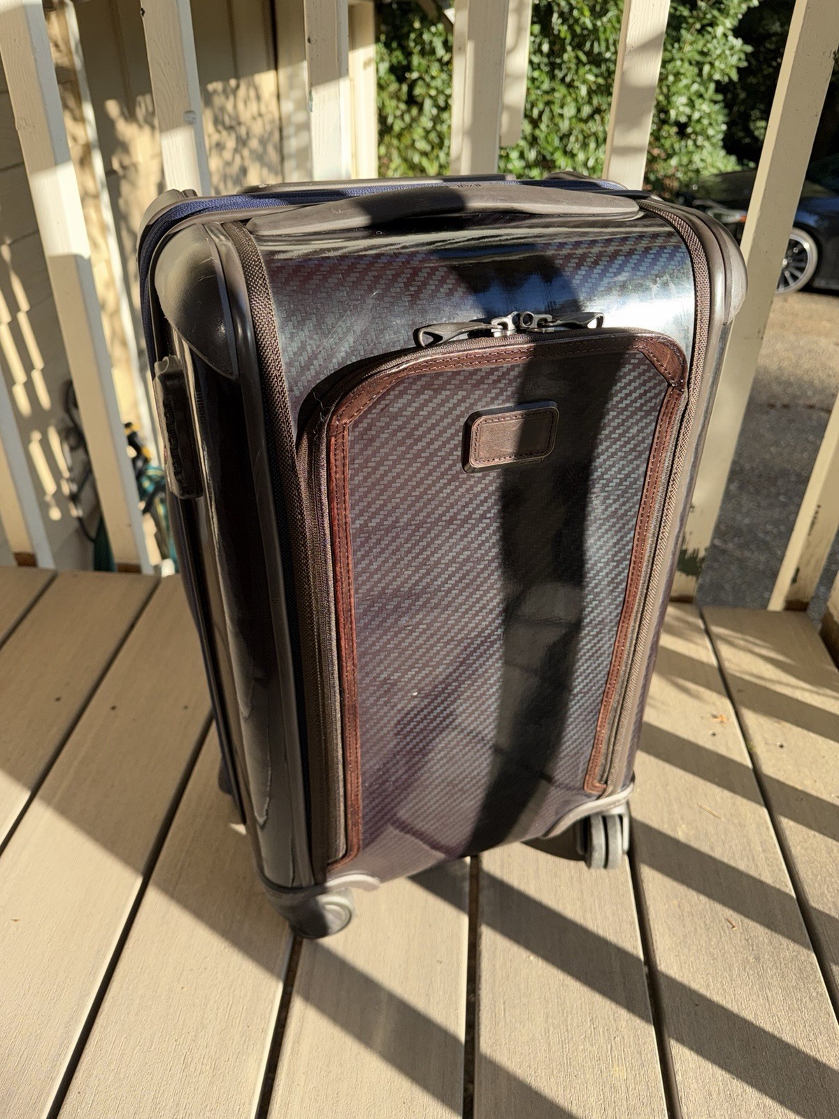 Tumi Tegra-Lite Max Expandable Int'l Carry On 4 Wheel T-Grap