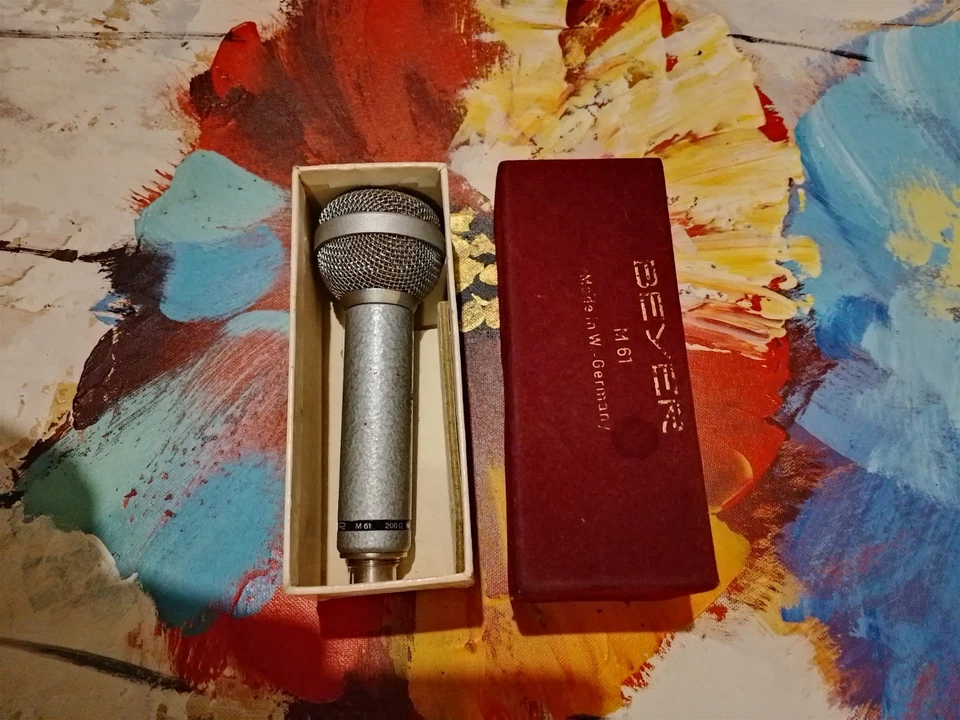 Beyer M61 60s Vintage Dynamic Microphone - Image 2 of 4