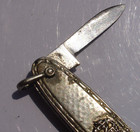 Vintage Gentleman's or Ladies Gold Top Fob Pocket Knife with Crest Shield — photo 4
