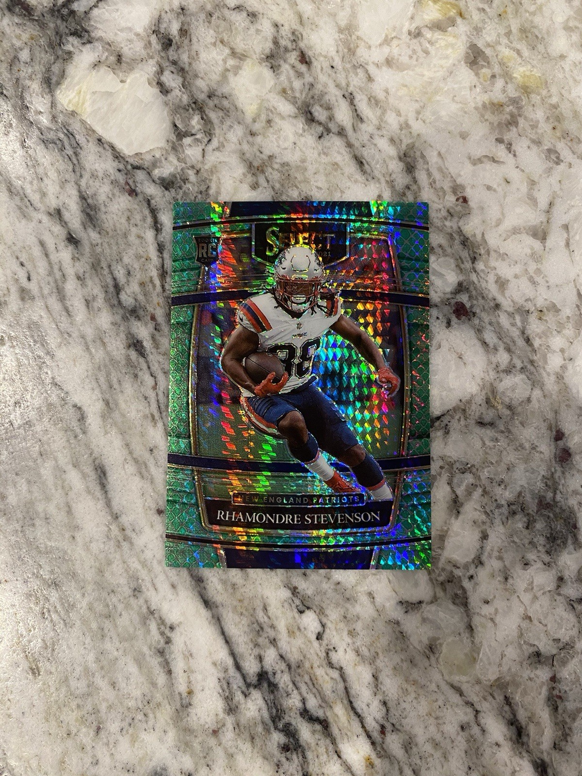 Rhamondre Stevenson 2021 Panini Select Dragon Scale Prizm Rookie /89 #75 SP