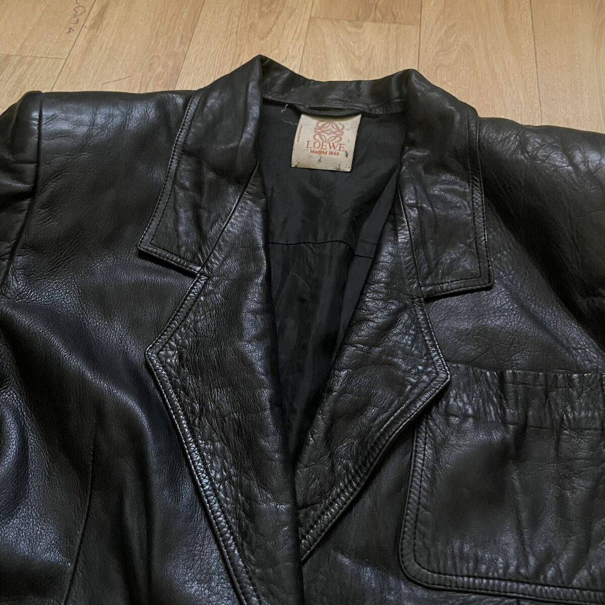 Loewe Leather jacket VINTAGE Coat winter Logo Buttons Womens Loewe Leather jacket VINTAGE Coat winter Logo Buttons Womens