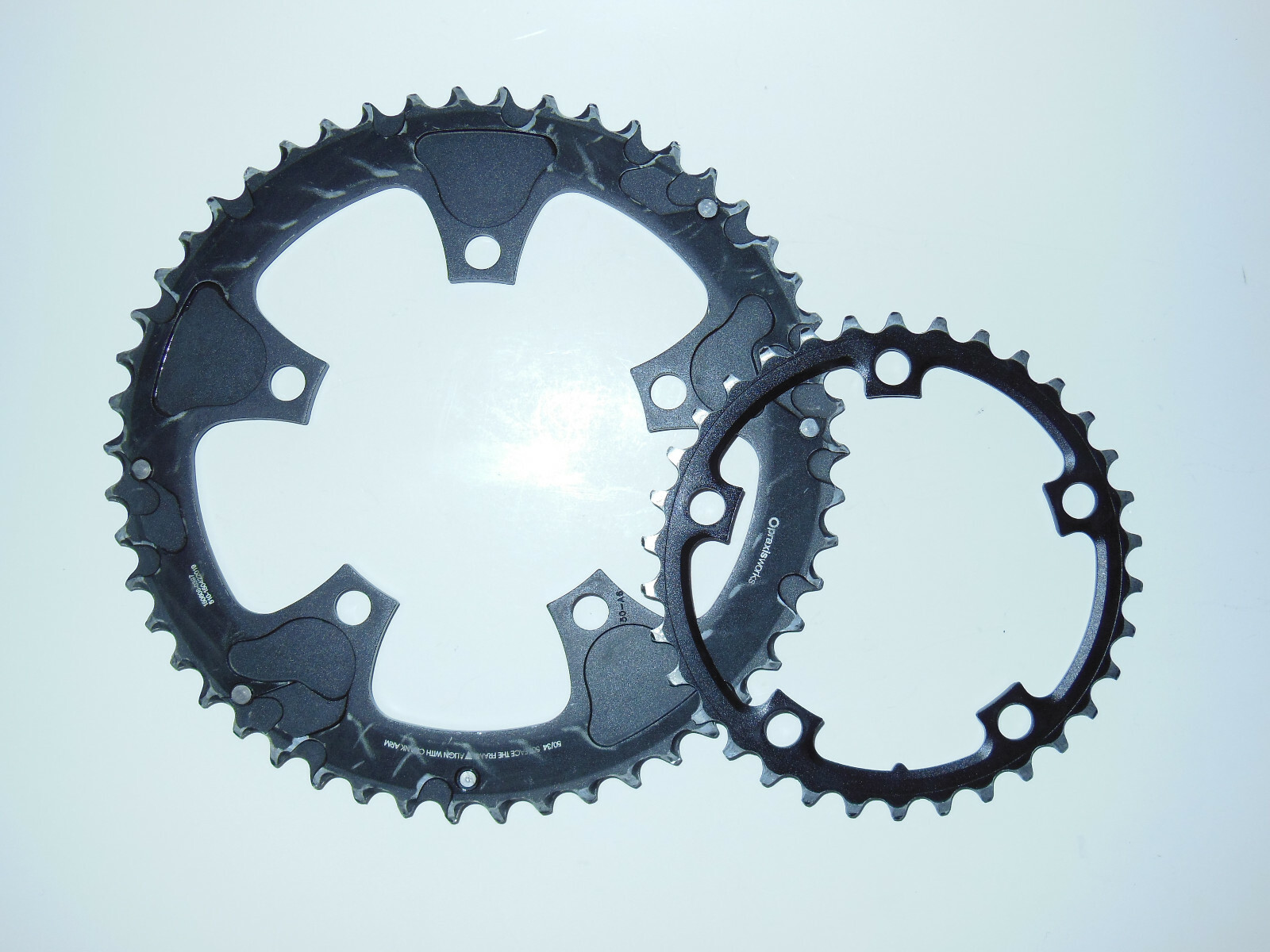 compact chainring set