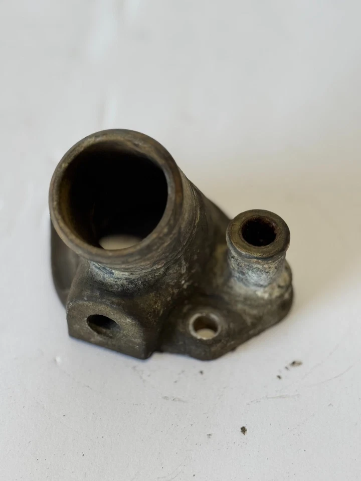 1987-1996 Ford F250 F350 460 7,5 л верхний корпус термостата F0TE-6532 - Изображение 3 из 4