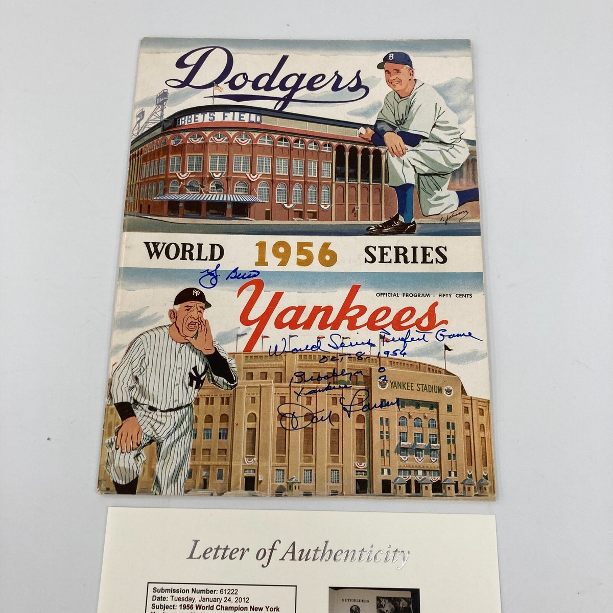 記念グッズ Yankees vs Dodgers 1956 World Series The Finest 1956 World Series Yankees Dodgers Signed Program Mantle