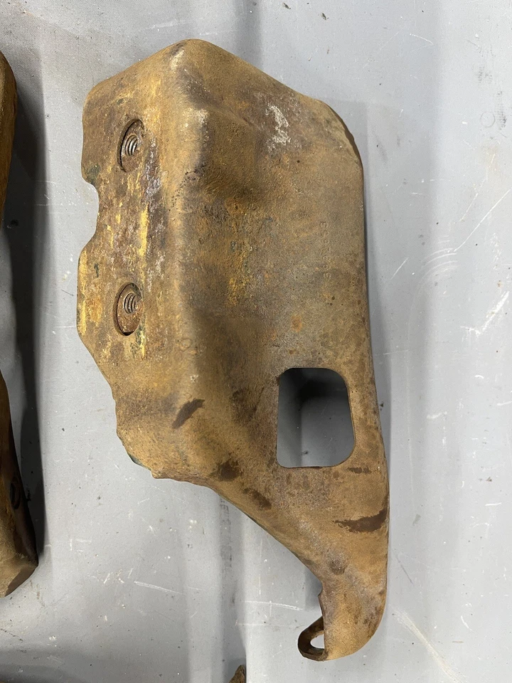 Chevy Chevelle 1971 1972 parachoques trasero montaje soportes soporte Malibu Foto 3 de 4