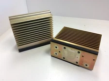 Lot of 2 Aluminum Semiconductor Style Heat Sinks, 6" x 5" x 2.5" Finns: 22, HS3