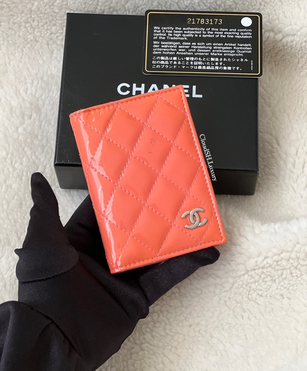 Auth Chanel Coral Pink Patent Leather Bi-Fold Card Case w/ Silver