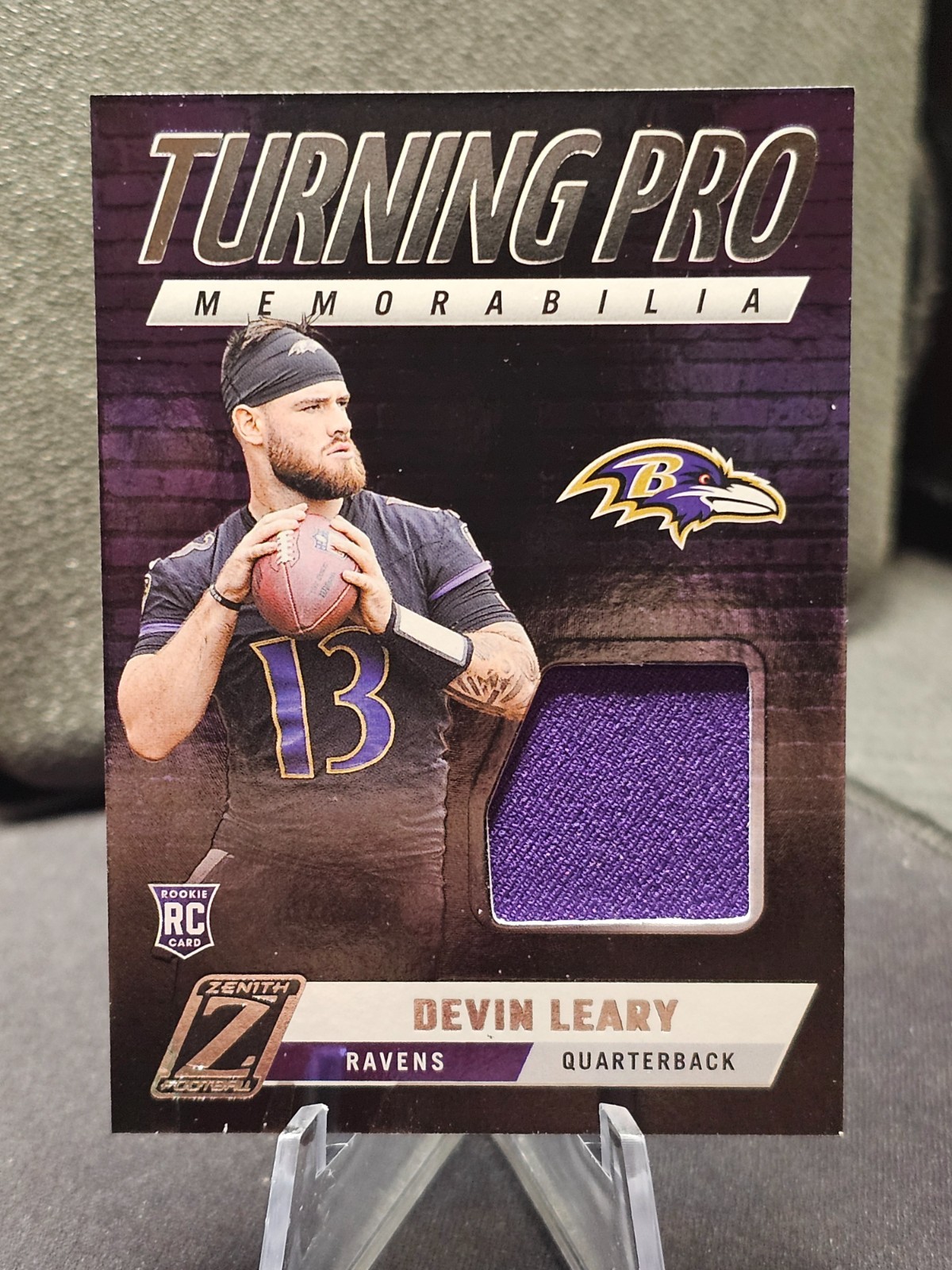 Devin Leary Panini Zenith Turning Pro Memorabilia #TPMDLY Base