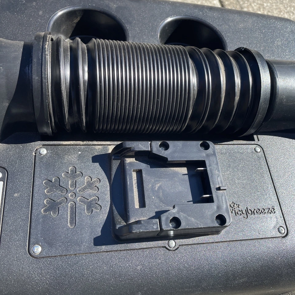 icybreeze portable cooler air conditioner RV (no batteries, no charger) Used - Image 3 of 4