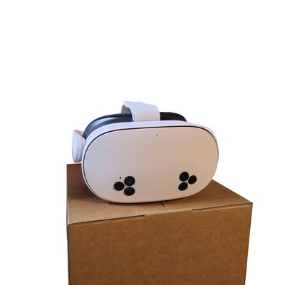 Meta Quest 3S 128GB Standalone All-in-One VR Headset - Working