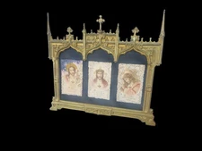 Antique neo gothic 1900 bronze religious frame 3 paper portrait christ religious