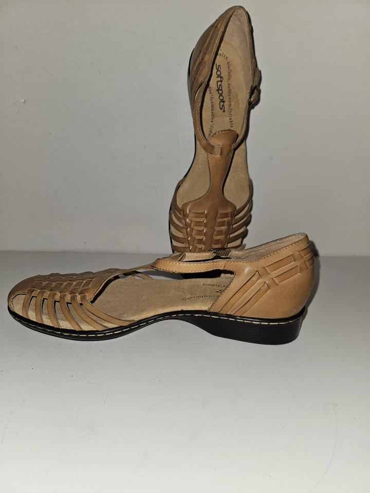 SoftSpots Leather Tatianna Buckle Cushion Cognac Brown Sandals 9.5N EUC - image 2 of 4