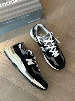 New Balance 992 'Black Ash' Retro Premium Sneakers (M992EB)