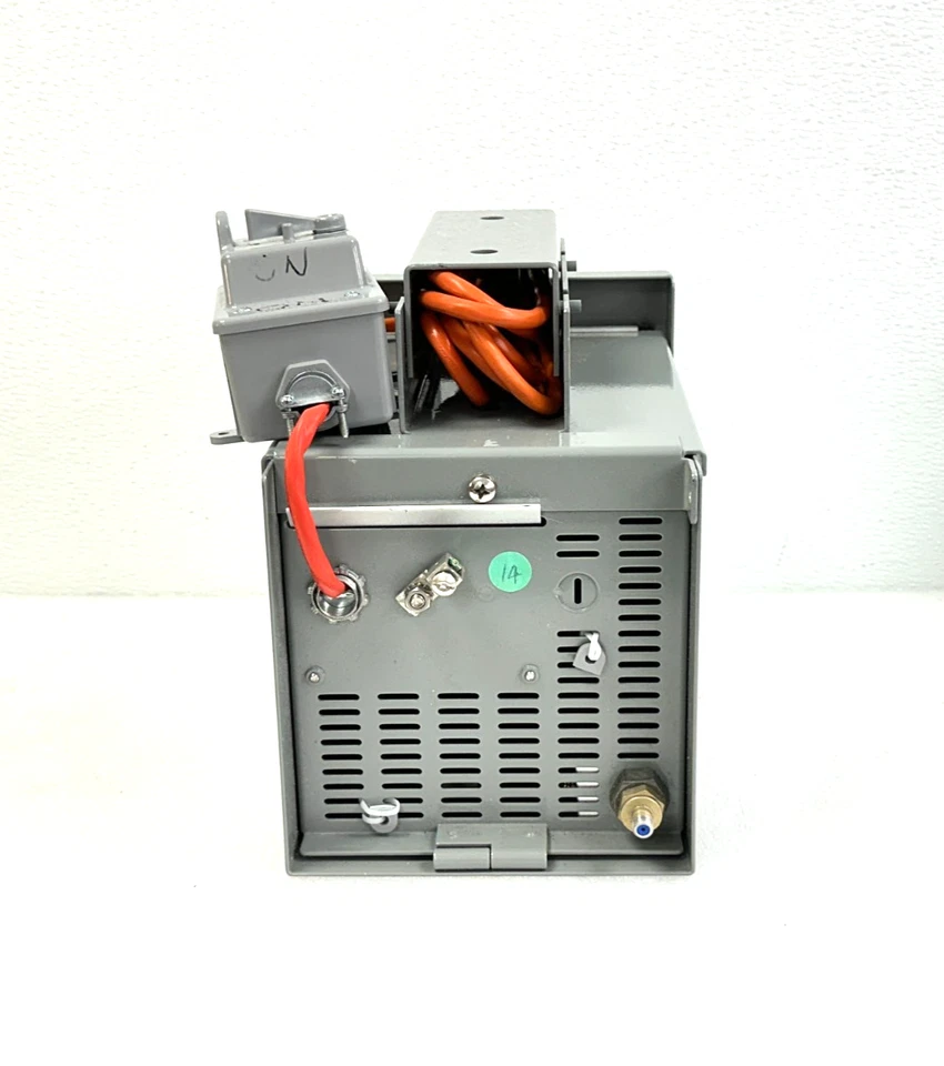 Fuente de alimentación no en espera Alpha APX 6014 120VAC a 63V 14A en carcasa de acero 🚚 Foto 4 de 4