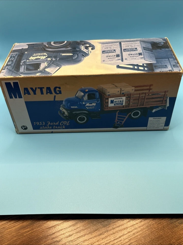 Camión de estacas Ford COE Maytag 1953 Foto 2 de 4
