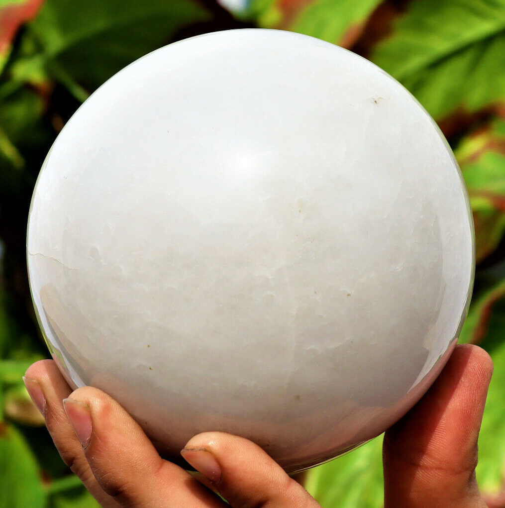 105MM White Jade Sphere Natural Healing Crystal Fengshui Energy