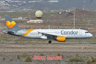 FOTO FLUGZEUG (2) AIRBUS A320-232 'D-AICL' CONDOR C/N 1437. GEBAUT 2001. DEPA