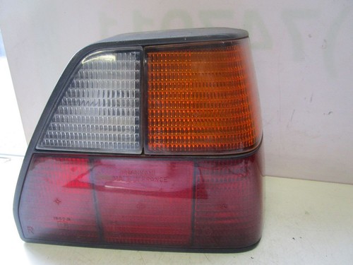 Rückfahrleuchte Rückleuchte rechts leichte Kratzer siehe Bild VW  GOLF II (19E,