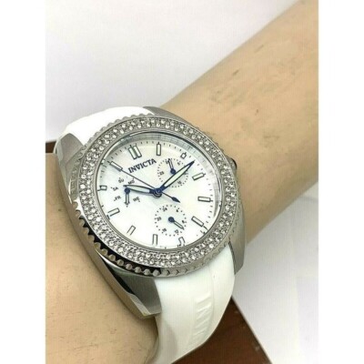 Invicta Women