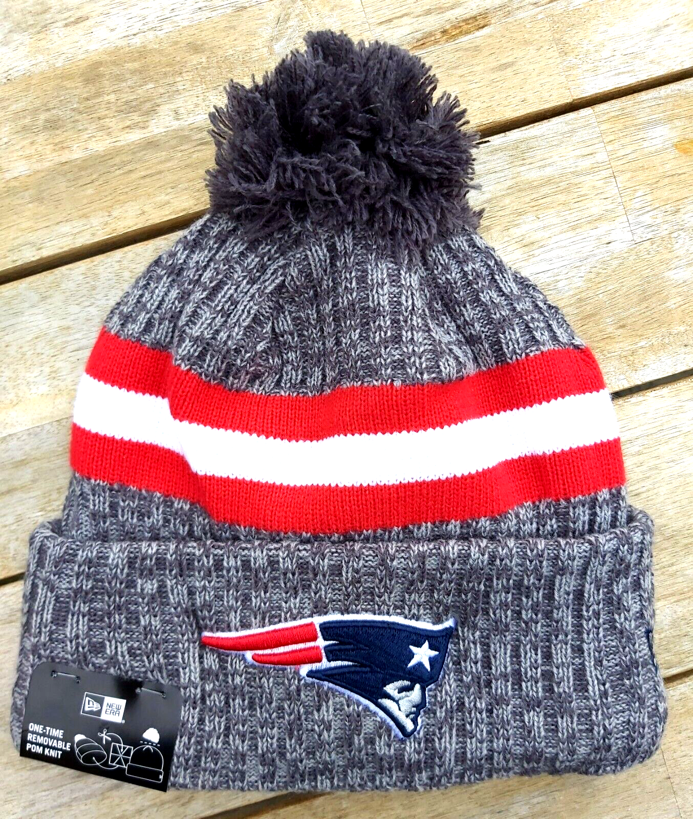 NEW ENGLAND PATRIOTS New Era NFL American Football Knit BOBBLE BEANIE Hat Toque