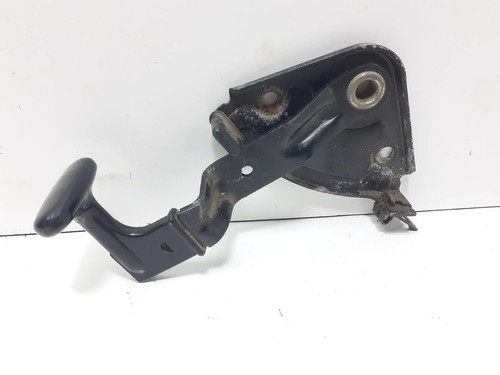 Audi A6 S6 C4 4A 1995 Hebel Öffner Griff Motorhaube UST92131