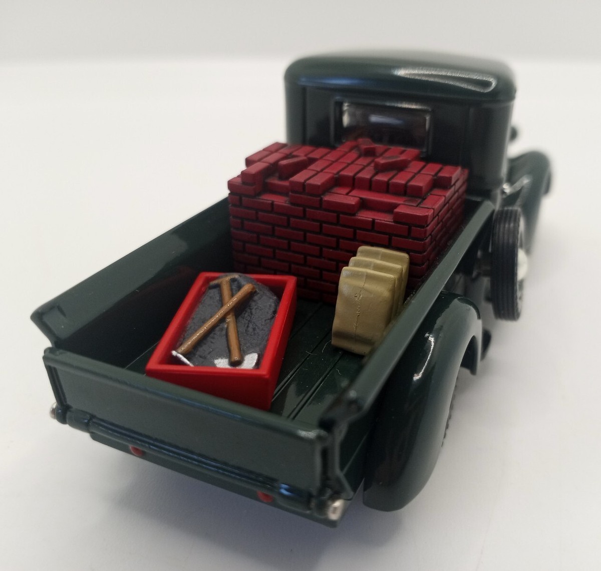 MATCHBOX MODEL OF yesteryear YYM 38057 1912 Ford Model T American