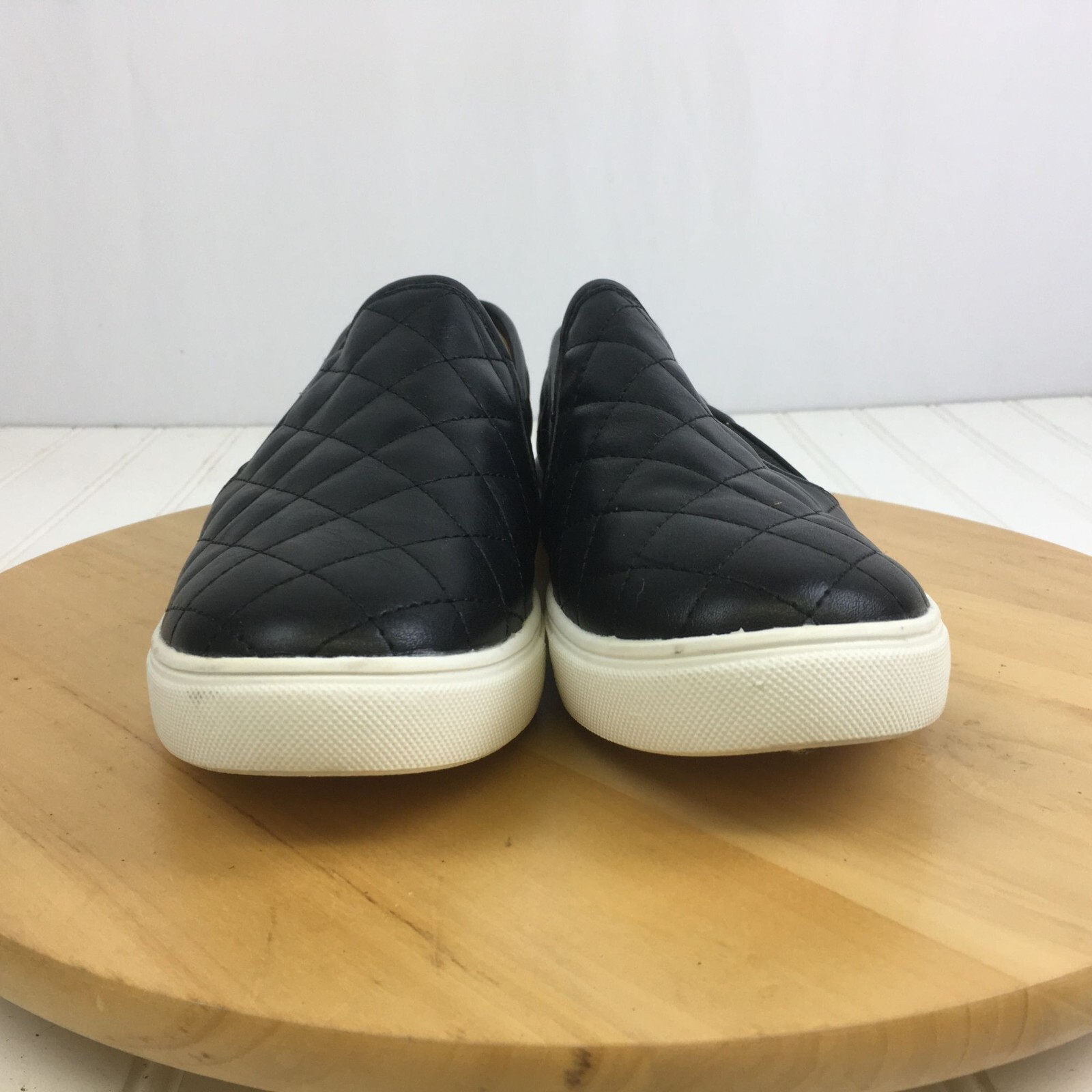 SAOLA Scarpe da donna trapuntate nere suola montagna misura 8 5 sneakers slip on