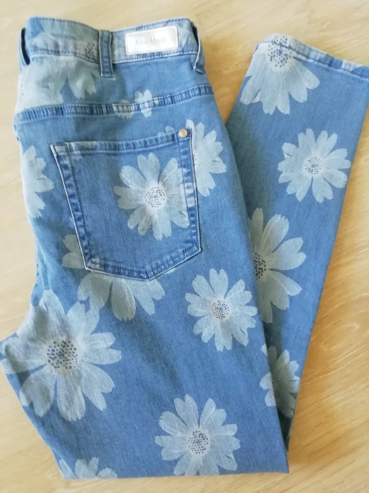 Gr. 44*46*48 / L28 Alba Moda Damen Jeans "Flower" Stretch lightblue - 40% Rabatt - Bild 2 von 4