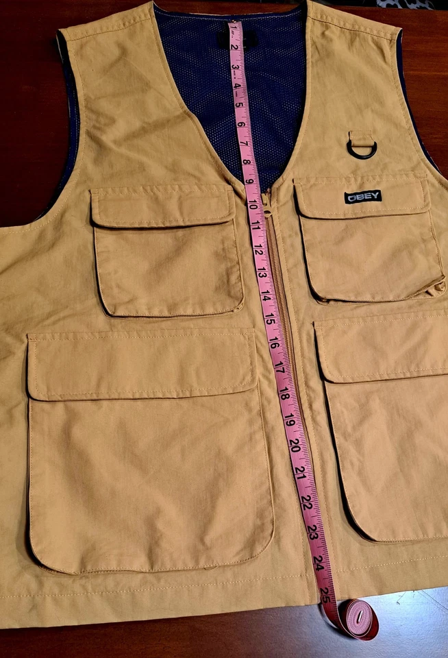Ajuste cuadrado Obey para hombre. Chaleco táctico de nailon con forro de malla Foto 4 de 4