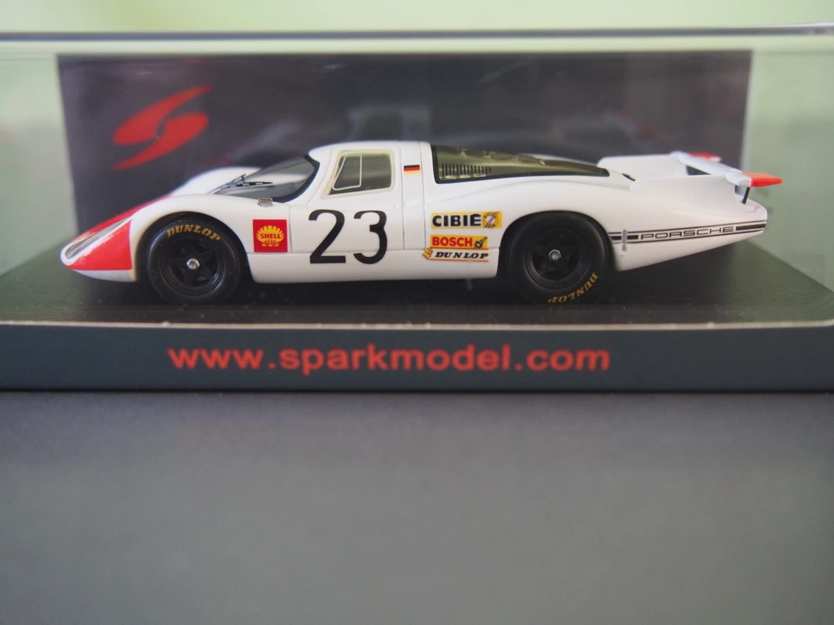 1/43 Spark Cadillac V-Series.R No.12 CADILLAC HERTZ TEAM JOTA 4th Le Mans 24H 2025 W. Stevens - N. Nato - A. Lynn Car Model