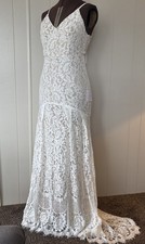 NWT Lulus White Lace Ivory V-Neck Wedding Formal Dress w/ Train Size L Maxi