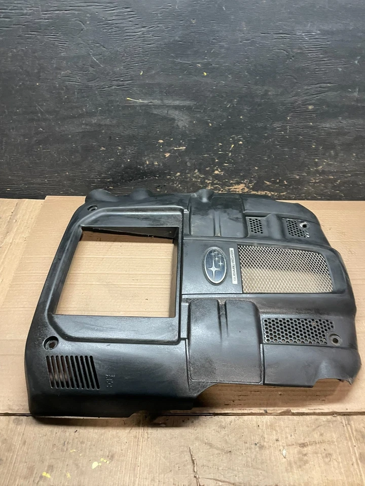 2005 to 2009 Subaru Legacy Outback GT Engine Motor Cover U7999 DG - Image 4 of 4