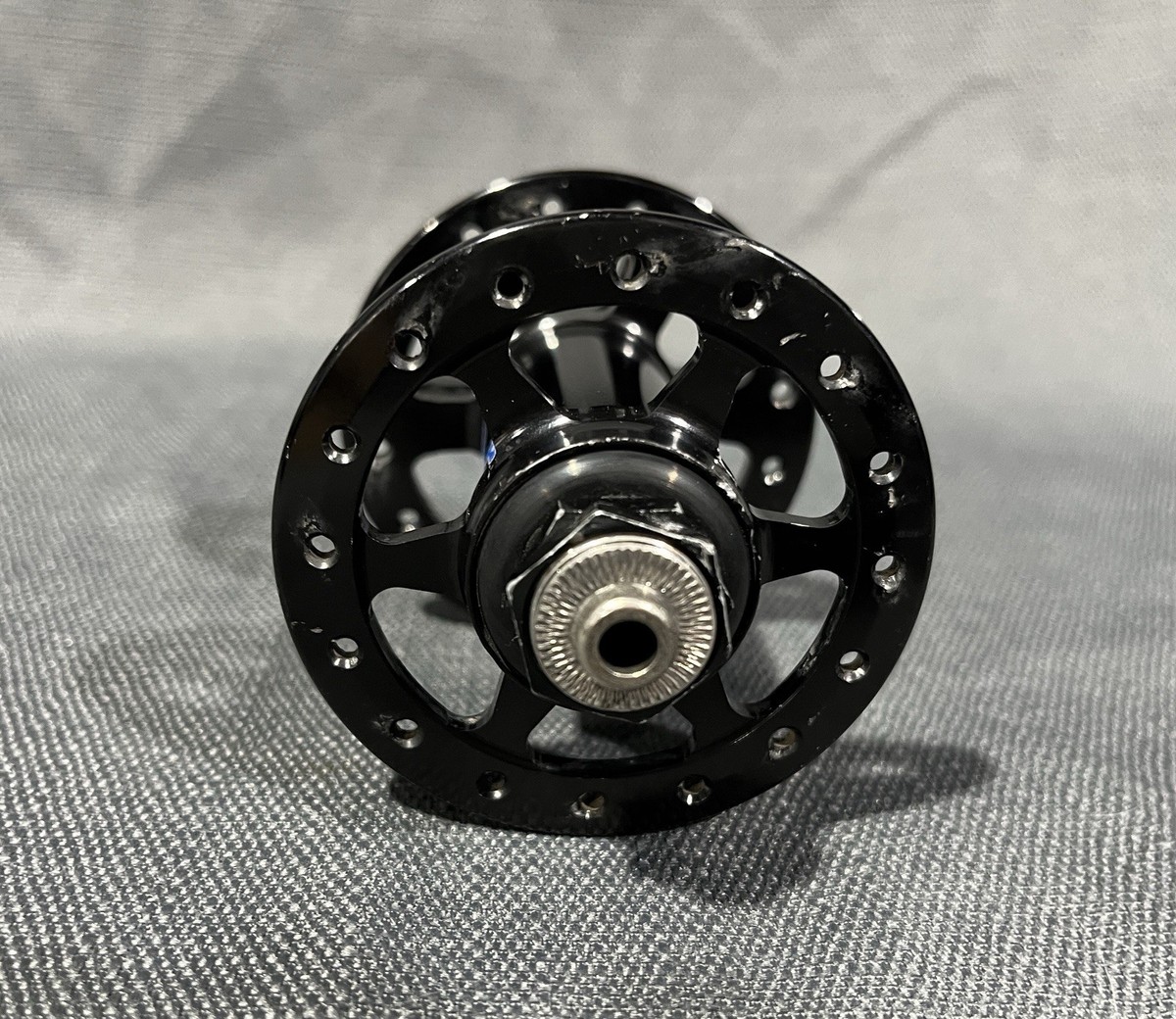 American Classic Front Hub Mountain Bike 100mm QR 6-Bolt Disc 32H