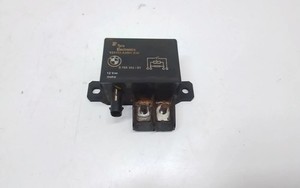 BMW 7 F01, F02 Lüfterrelais 9198302 4.40 Petrol 330kw 2014 22832162