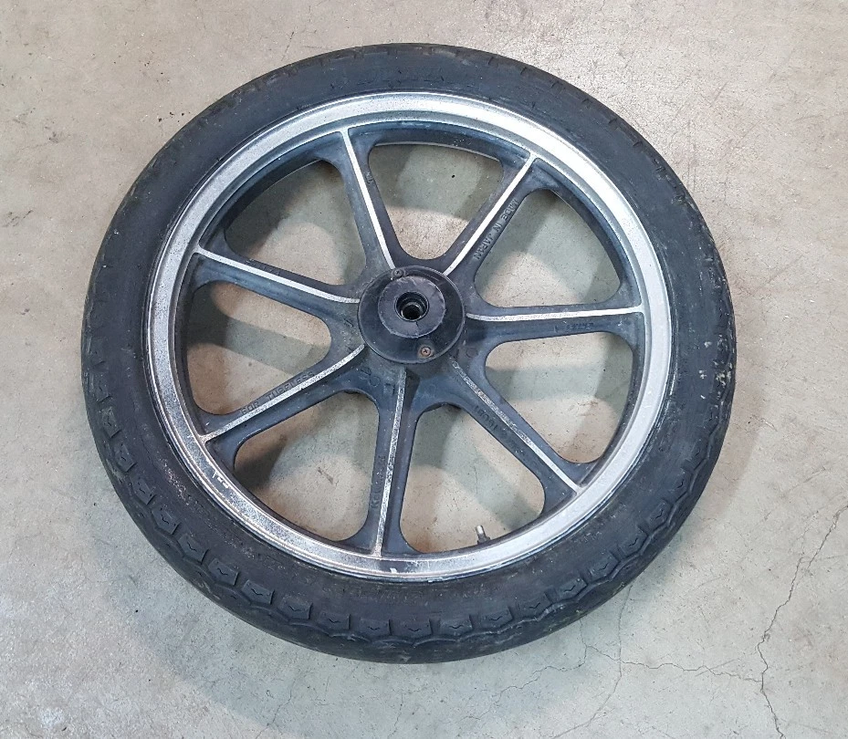 Kawasaki KZ LTD FRONT MAG WHEEL 19 x 2.15 ENKEI RIM F 1174