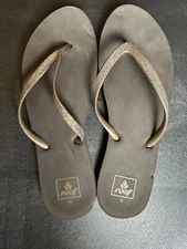 Women's Reef Flip Flops Sandals Gold Sparkle Glitter Size 10
