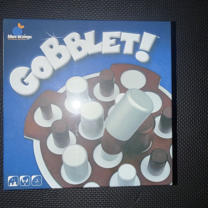 new Gobblet Family Game Board Game blue orange 2 Players Ages 7+