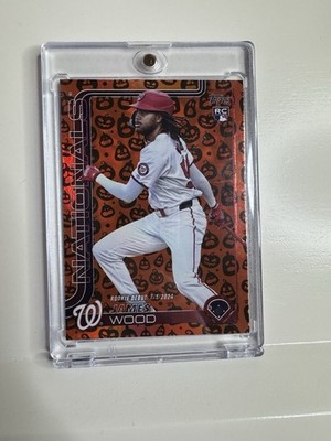 2025 Topps Update Series - Rookie Debut James Wood #US218 Jack-O'-Lantern...