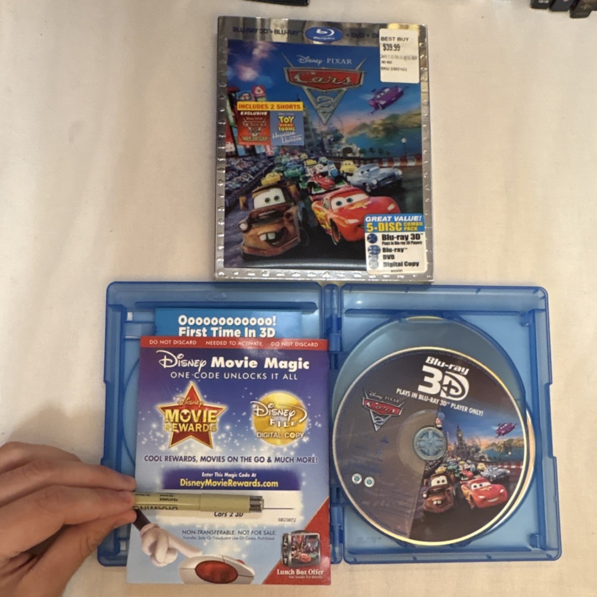 Disney Pixar Cars 2 Blu-ray 3D Blu-ray DVD Digital Copy 3D Combo