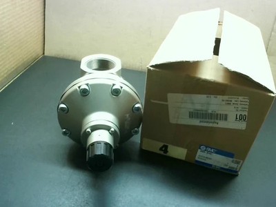 SMC AR825-N14 Pilot Operated Regulator 0.05-0.83mpa 1-1/2'' Npt-New In Box