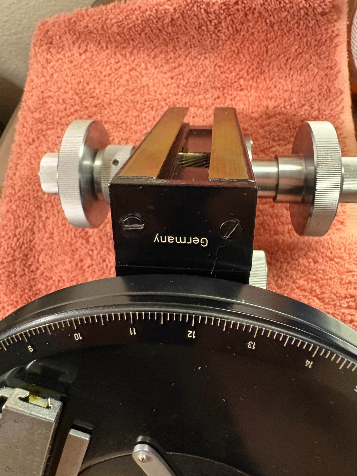 Zeiss Germany Precision 360° Rotating Stage w/ Vernier & X-Y Micrometer