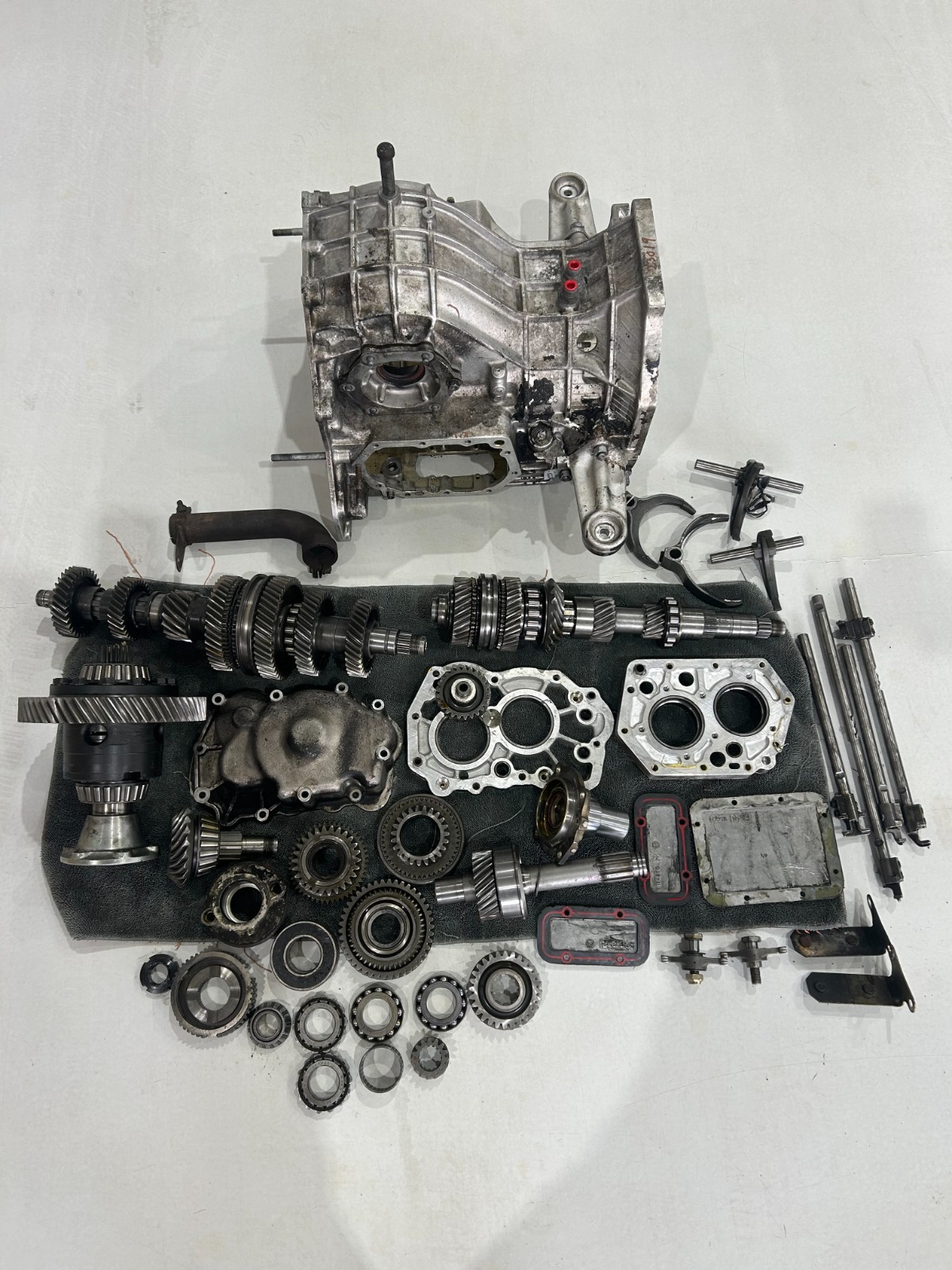 Ferrari F355 Berlinetta Transmission Parts