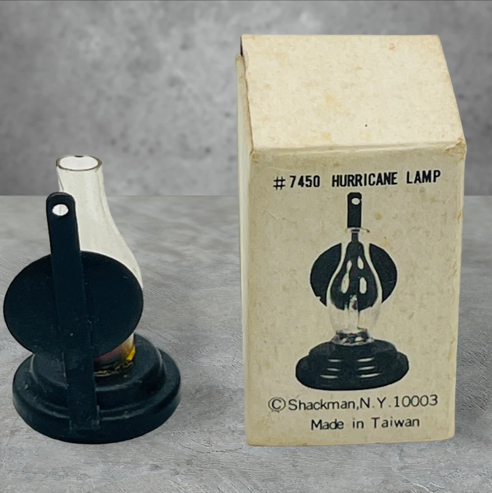 Lámpara Shackman Hurricane vintage miniatura para casa de muñecas #7450 Foto 3 de 4