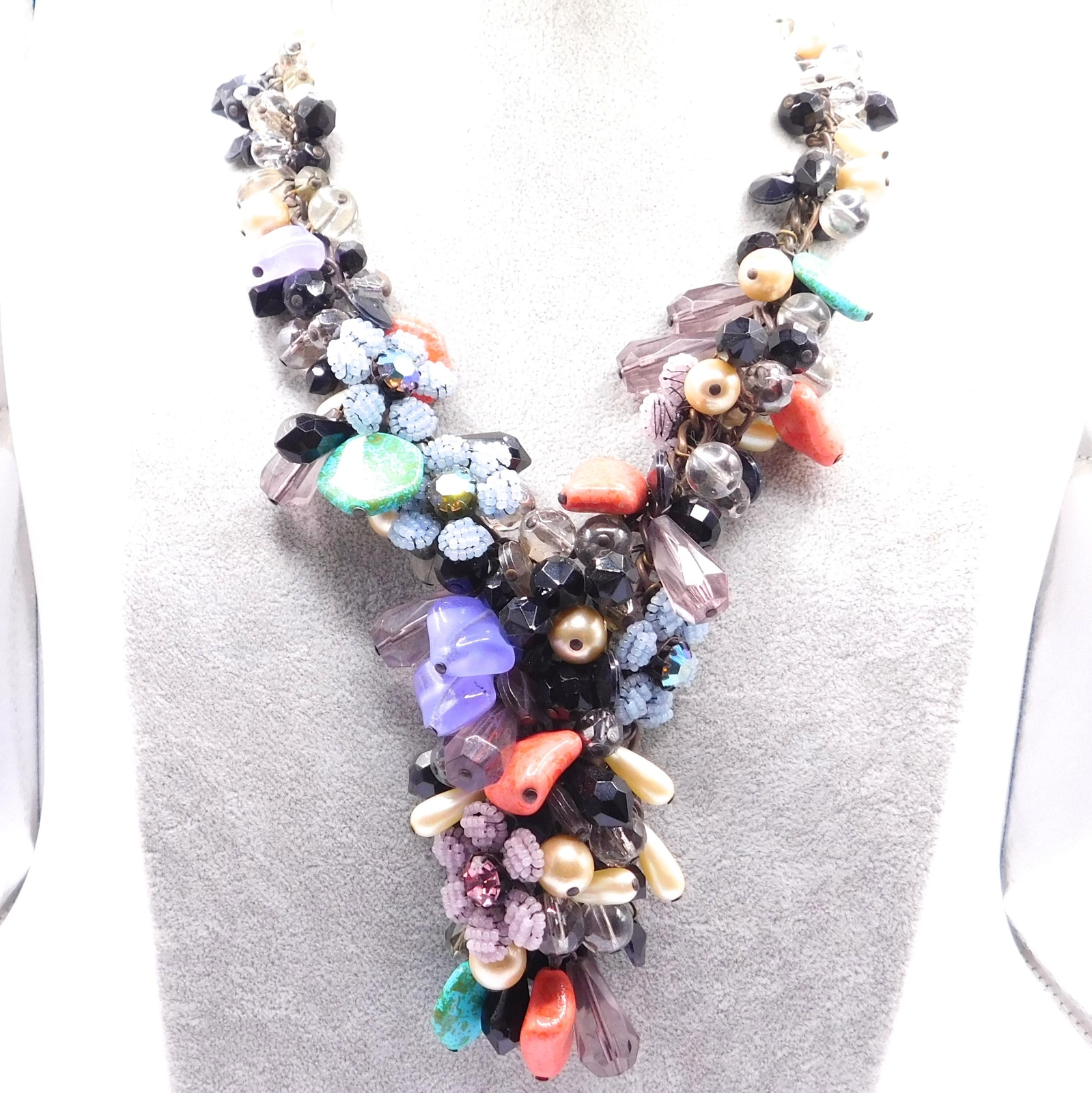 DRAMATIC COSTUME STATEMENT NECKLACE WITH FAUX TUR… - image 9