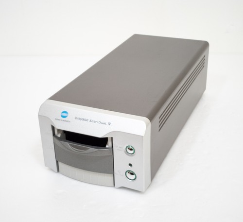 Konica Minolta Dimage Scan Dual IV - Scanner de films et de diapositives 35 mm - Photo 3/8