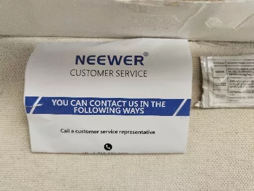 Neewer 37 MM Cell Phone Lens Accessory Kit, Includes 0.45X Wide Angle Lens - Image 2 of 4