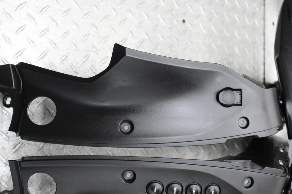 2012 BMW K1600GT ABS LEFT/RIGHT REFLECTORS TRIM W/ SWITCHES - Image 3 of 4