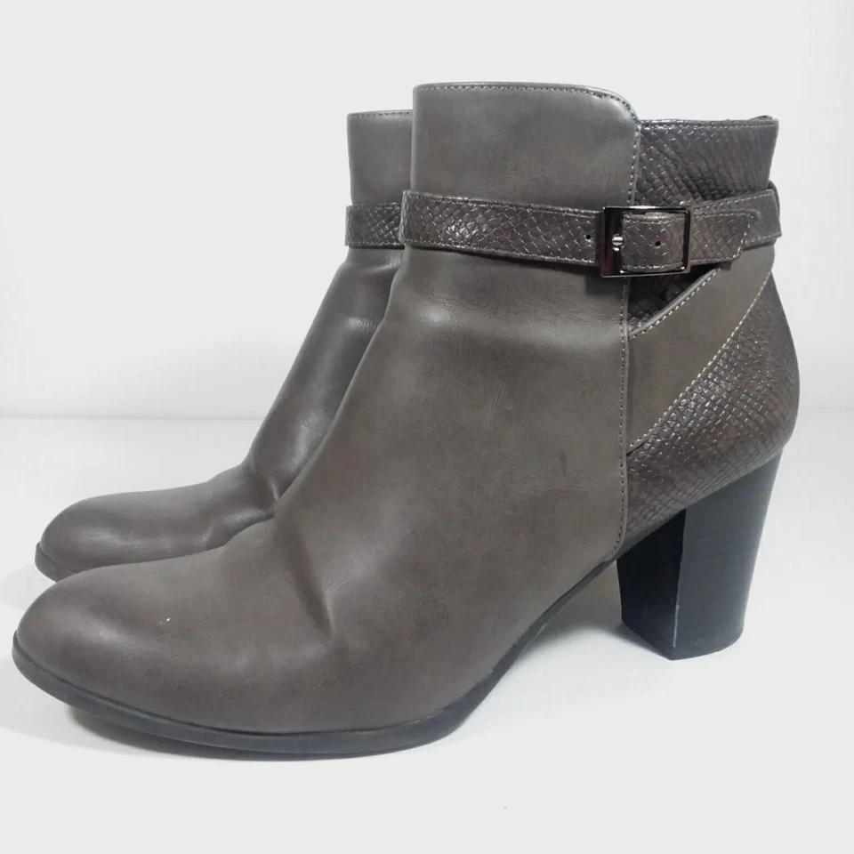 Laura Ashley Boots Womens 8M Gray Faux Snakeskin High Heel Side Zip Booties - Image 3 of 4