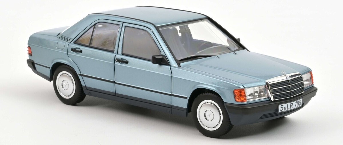 1/18 Mercedes-Benz 190 E Light Blue Metallic 1984 Diecast Model By