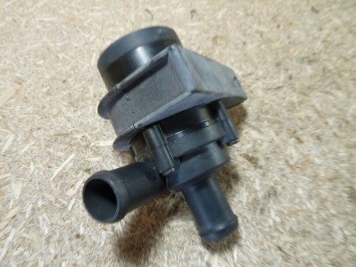 VW Seat Skoda Audi 1,4 TSi Wasserpumpe Zusatzkühlmittelpumpe 1K0965561F